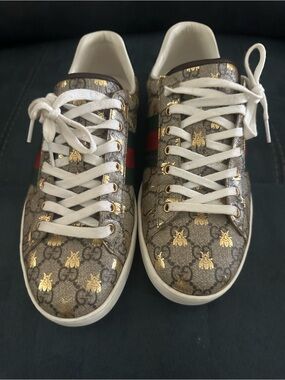 Gucci GG Supreme Bee Canvas Sneaker in Gold, Brown & White with Red/Green Stripe